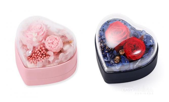 Фото товара Подарочная коробка с розой Flover Ring Box